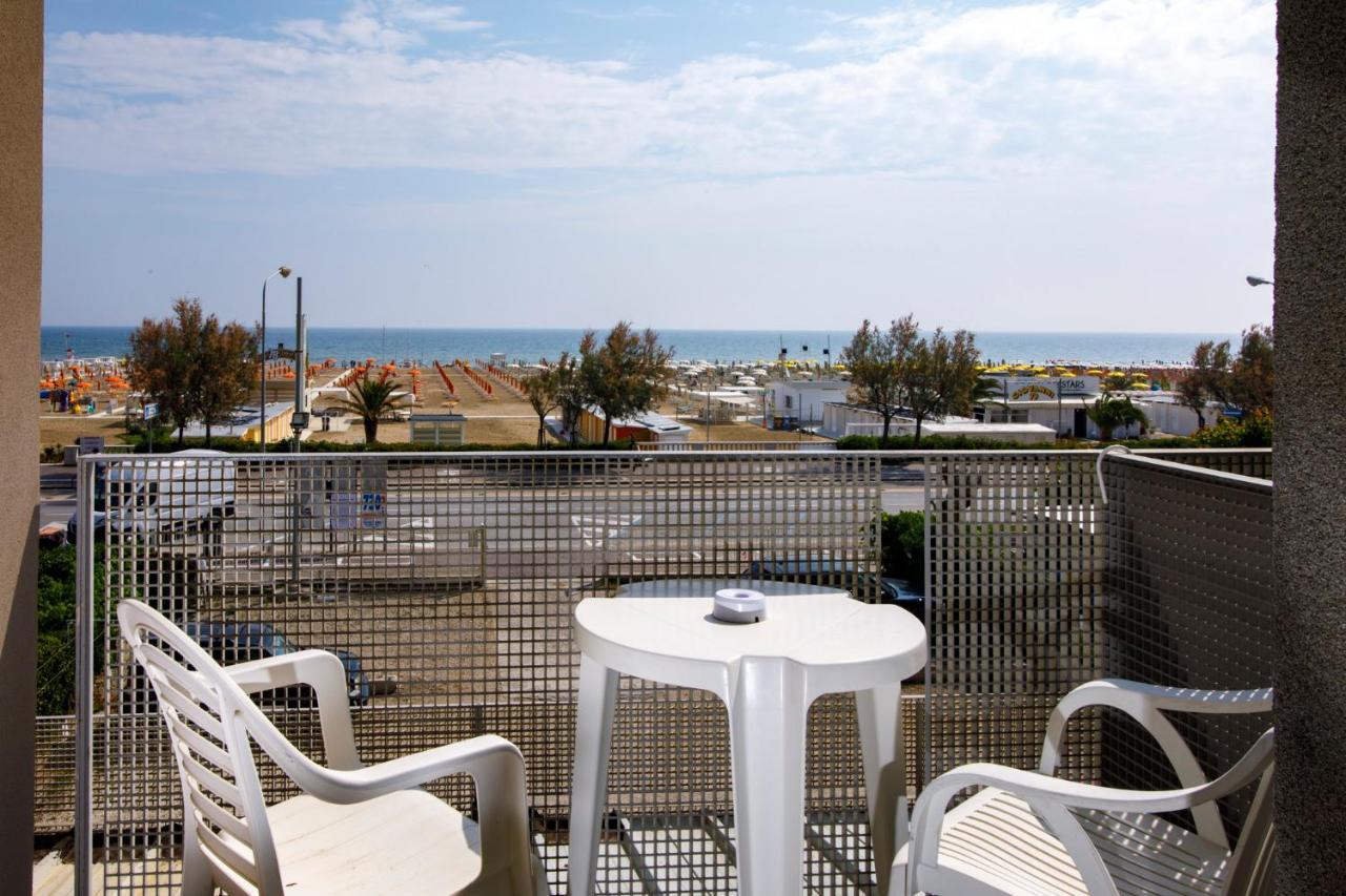 Hotel Derby Rimini Eksteriør bilde